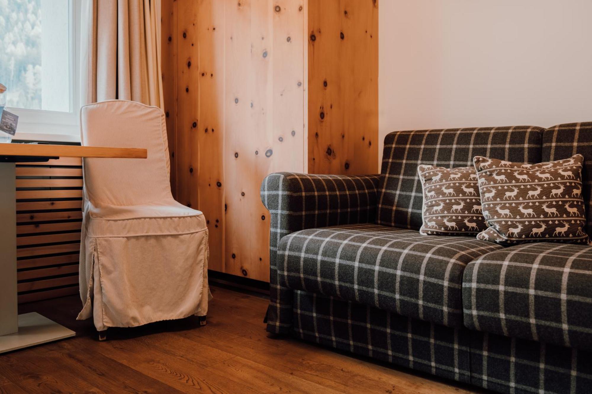Residence Hotel Alpinum Campo Tures Ngoại thất bức ảnh