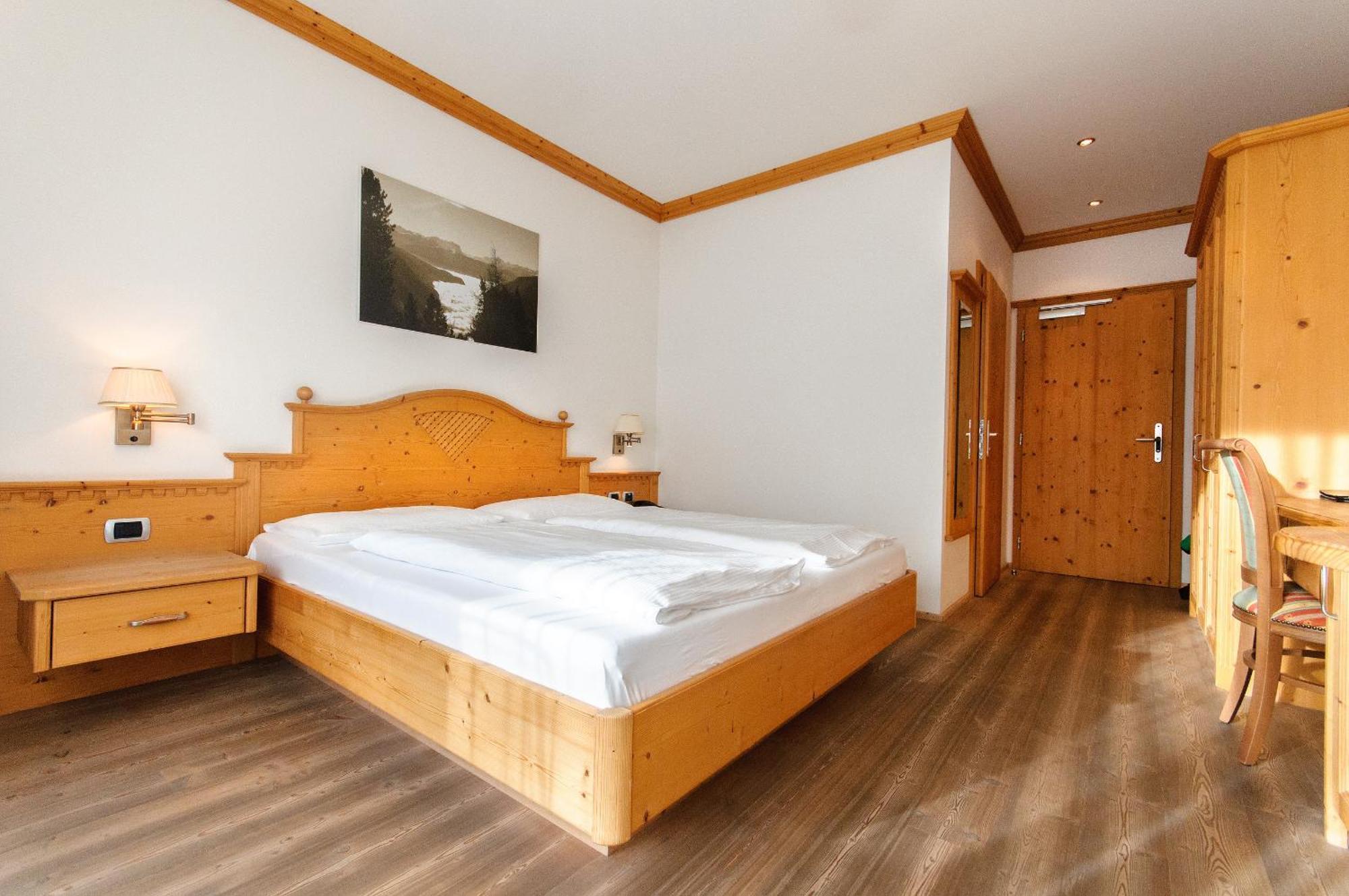 Residence Hotel Alpinum Campo Tures Phòng bức ảnh